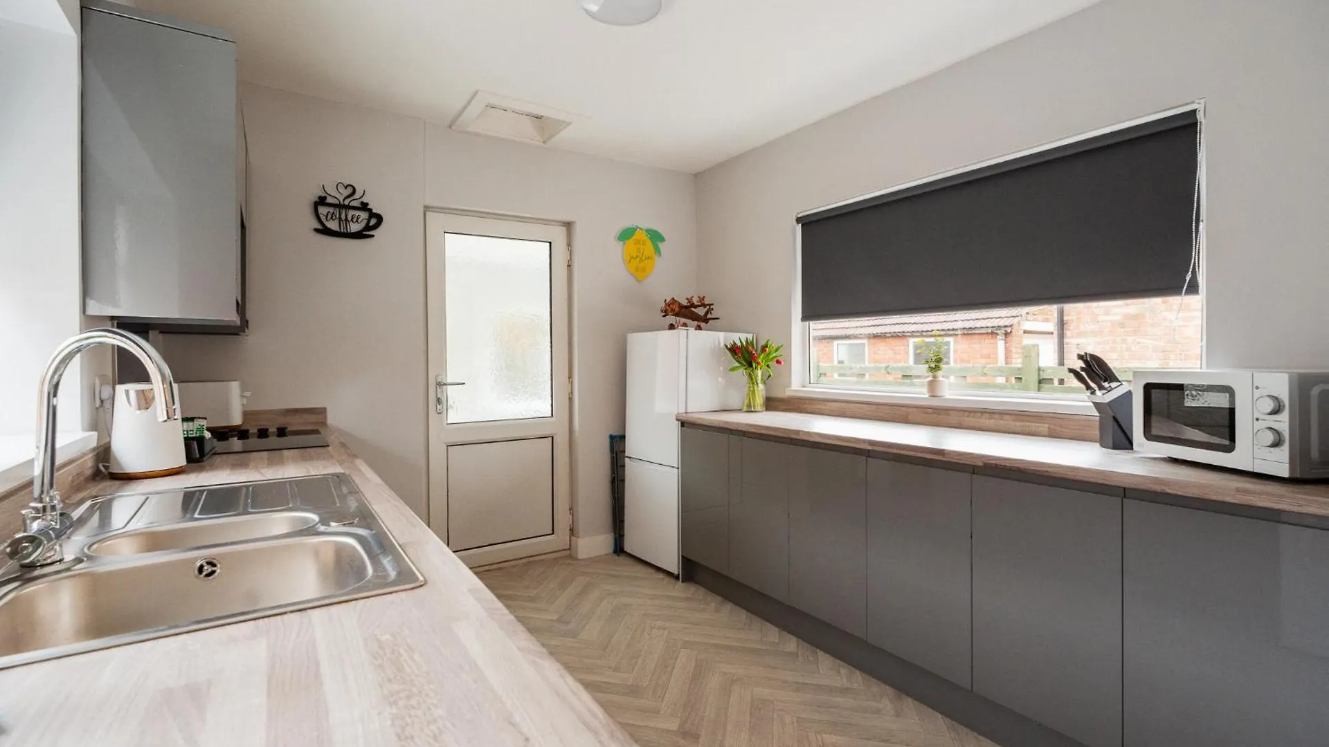 Humber House By Horizon Stays Thornaby on Tees